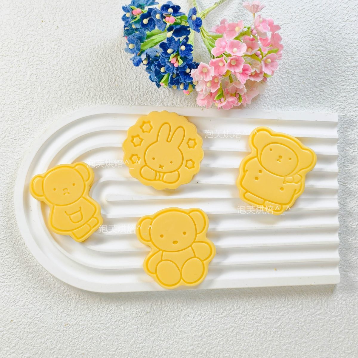 Molde de Biscoito 3D Fofo com  - Commercial Kitchen Products avaliação e preço